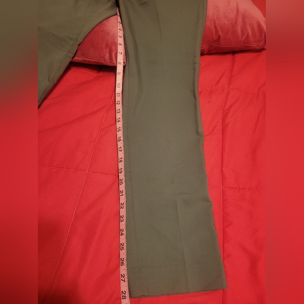 NWT Ann Taylor Women's Olive Green Pants - Picture 6 of 8